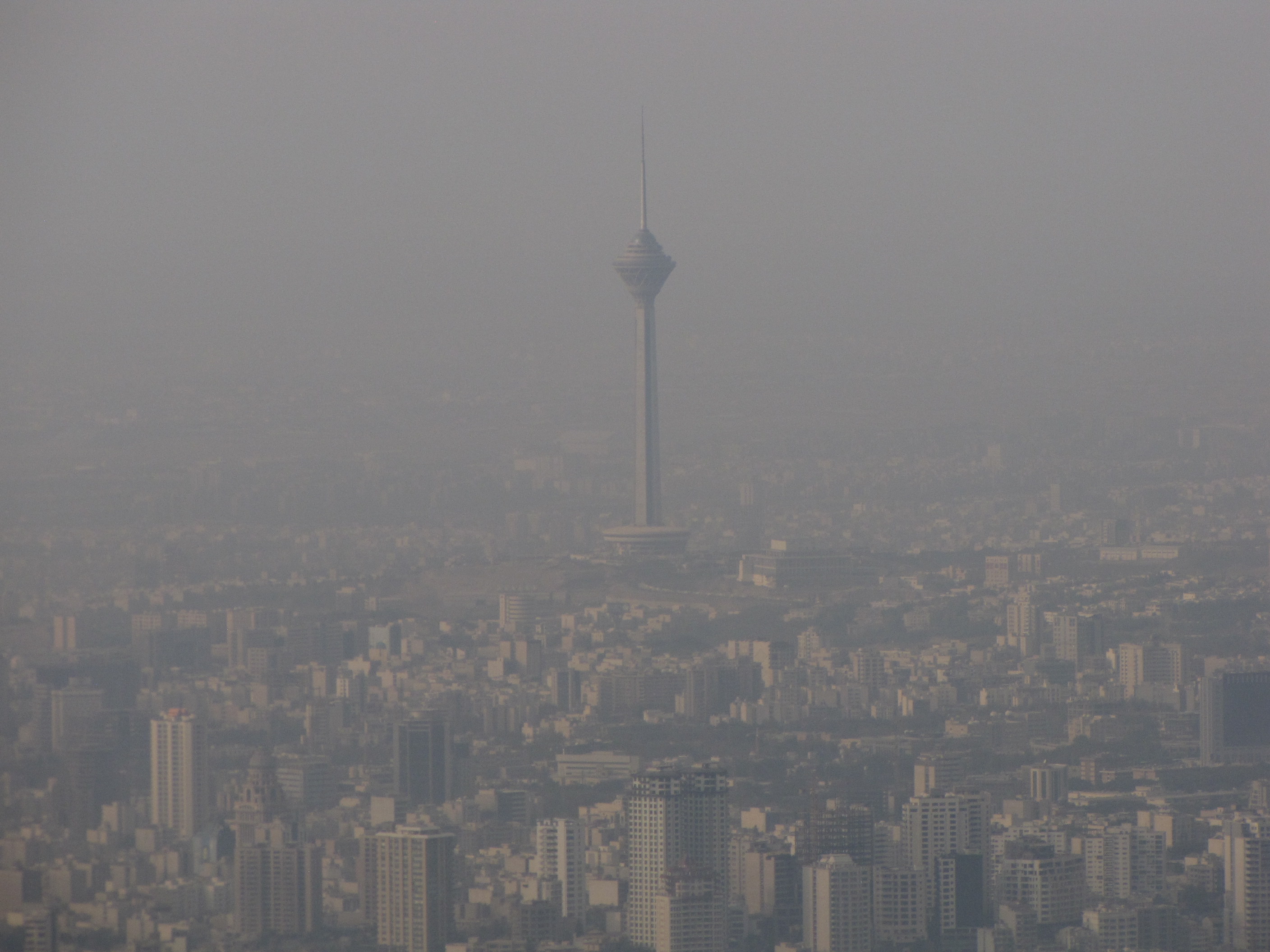 نامه نمایندگان استان تهران به رییس جمهوری برای حل معضل آلودگی هوا در کلان شهرها