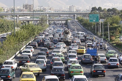 انجام معاینه فنی ۲ هزار و ۹۰۰ خودروی سنگین در معابر تهران