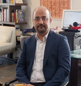 آقای علی پایمرد رویس هیئت مدیره شرکت بنیامین ترابر پارسیان